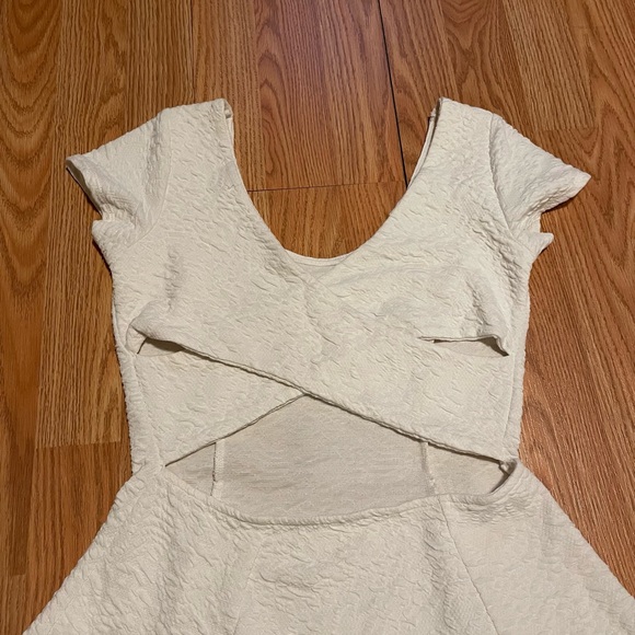 Garage - Summer Dress, Cream Color, Size S - Picture 3 of 5